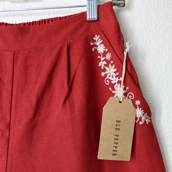 Blu Pepper Wide Leg Cinnamon Pants with Floral Embroidery - Picture 3 of 7